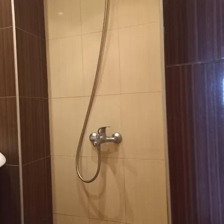 къща в село катунци *